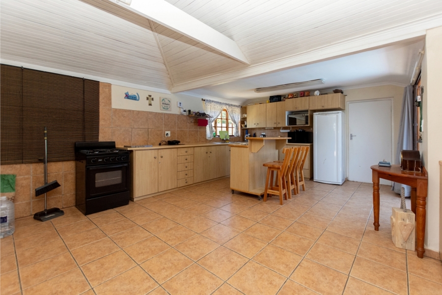 4 Bedroom Property for Sale in Laaiplek Western Cape